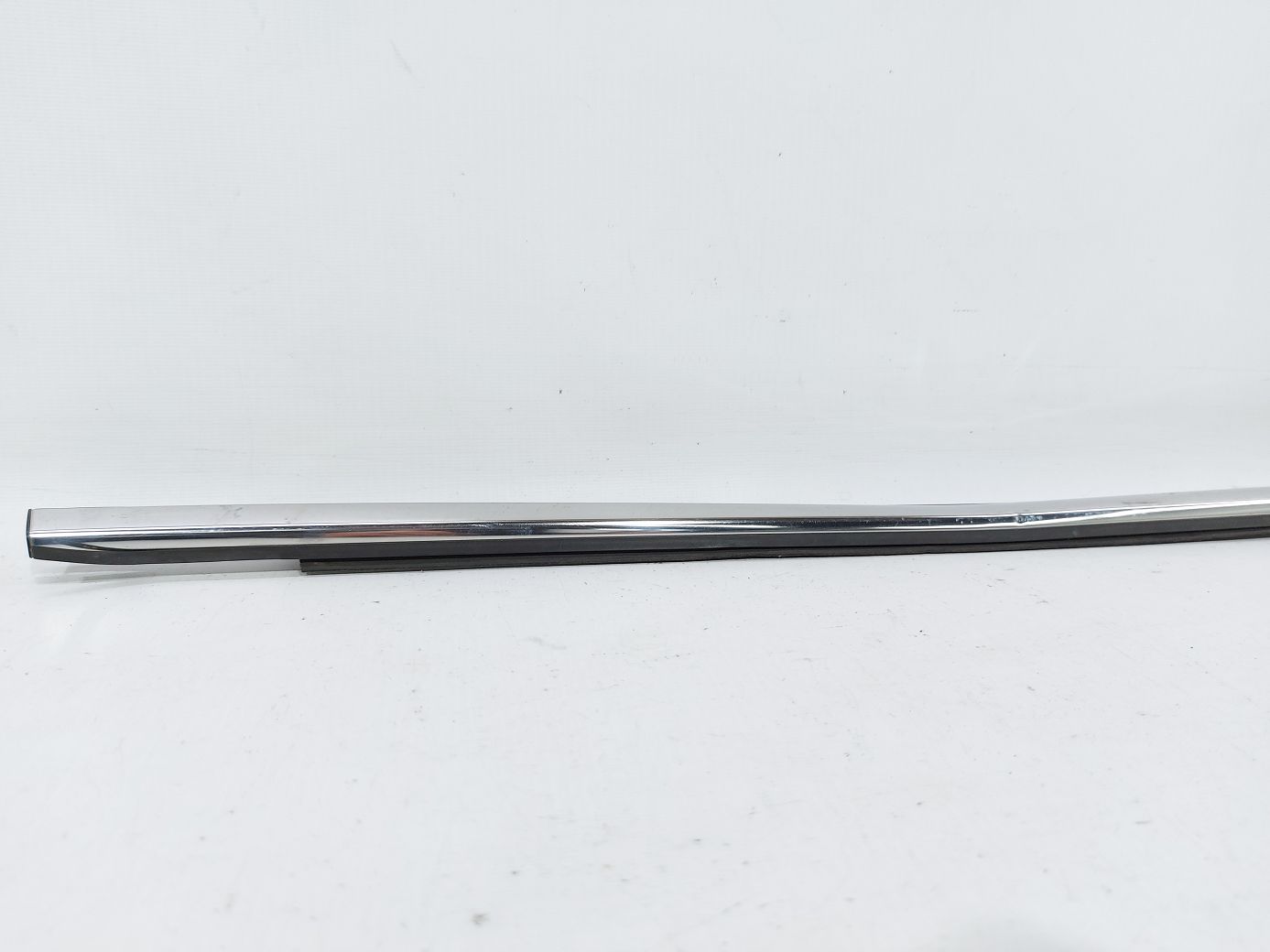 Accord Ущільнювальна гумка скла задньої правої (хром) зовнішня Honda Accord 2008-2012 72910TA0A02 Honda Accord 2 Accord Ущільнювальна гумка скла задньої правої (хром) зовнішня Honda Accord 2008-2012 72910TA0A02 Honda Accord 2