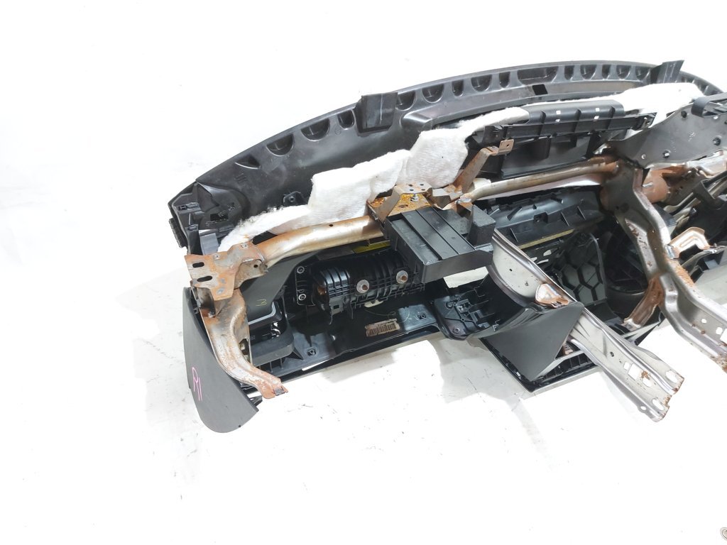 Passat s Торпеда Volkswagen Passat S 2012-2015 561857003L81X Volkswagen Passat S 25