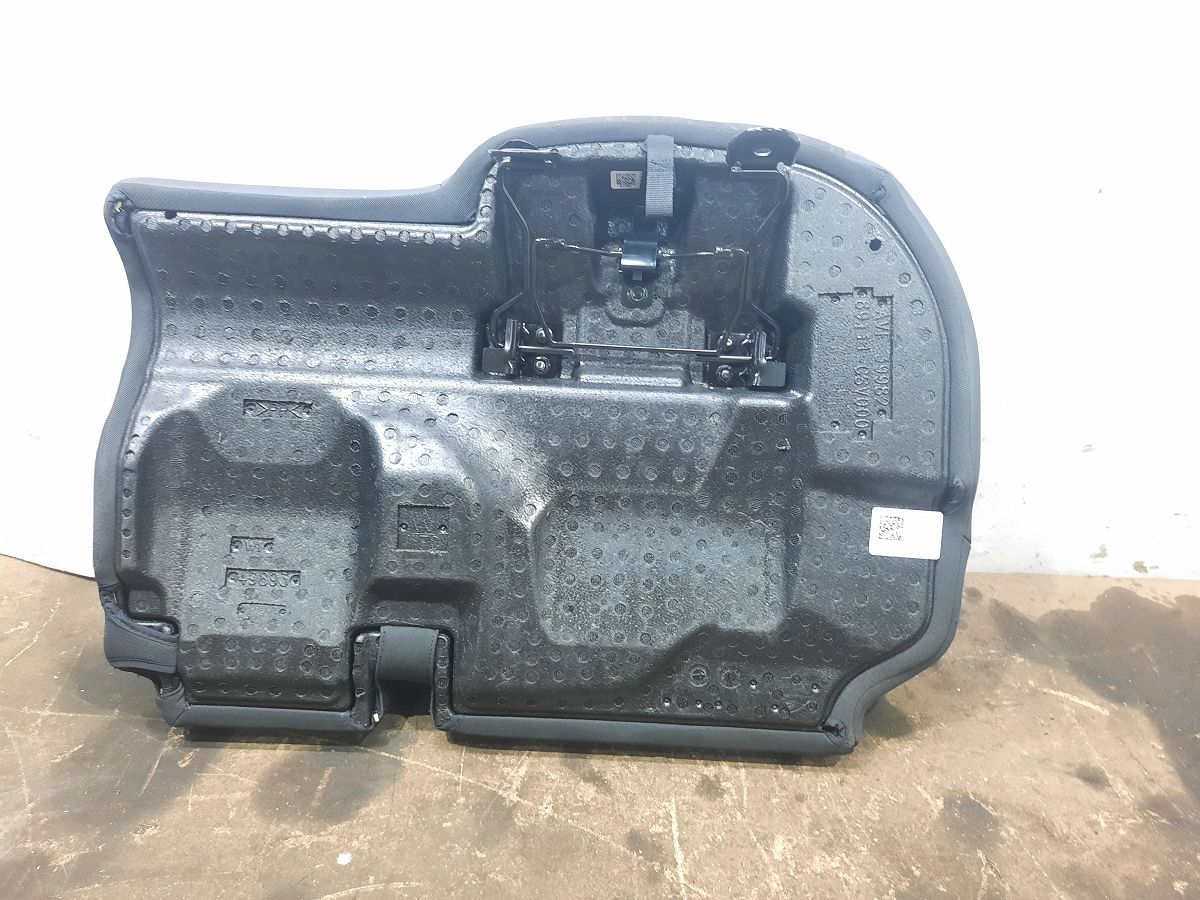 Trax Нижня частина заднього ряду сидінь ліва Chevrolet Trax 2017-2021 42527300 Chevrolet Trax 3