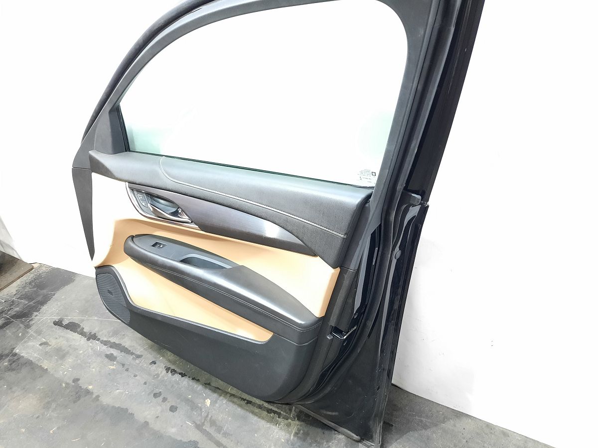 Ats Двері передні права в зборі Cadillac ATS 2013-2018 84200615 Cadillac ATS 7