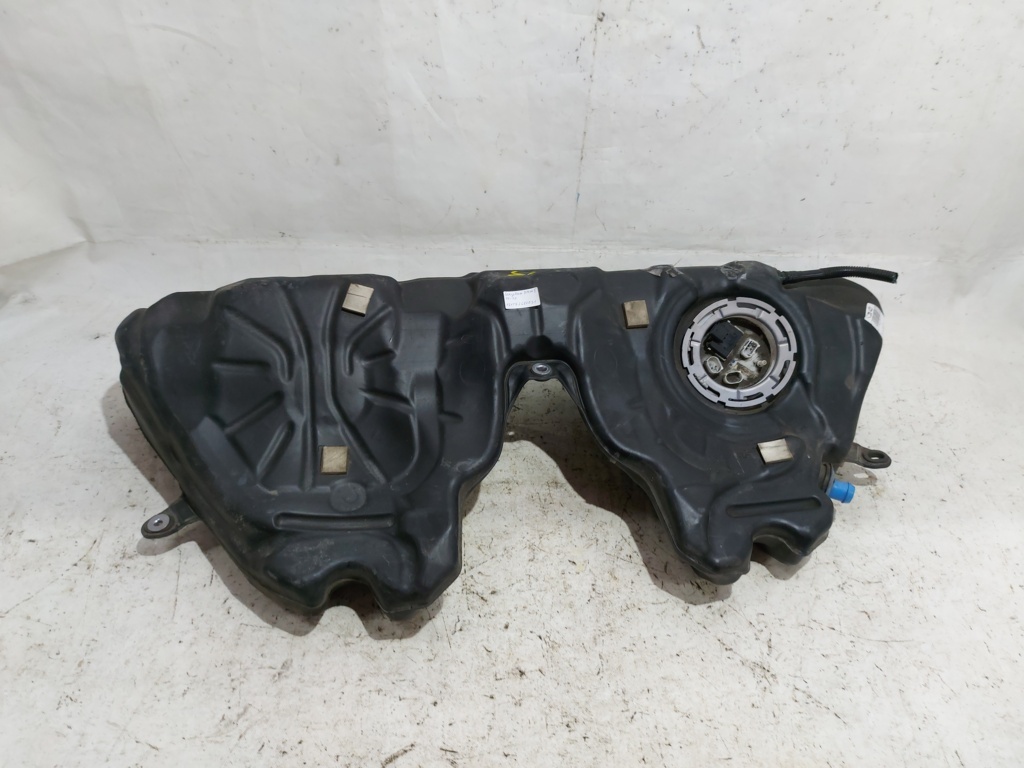 5 series Бензобак BMW 5 series 2010-2019 16117268031 BMW 5 series 1 5 series Бензобак BMW 5 series 2010-2019 16117268031 BMW 5 series 1
