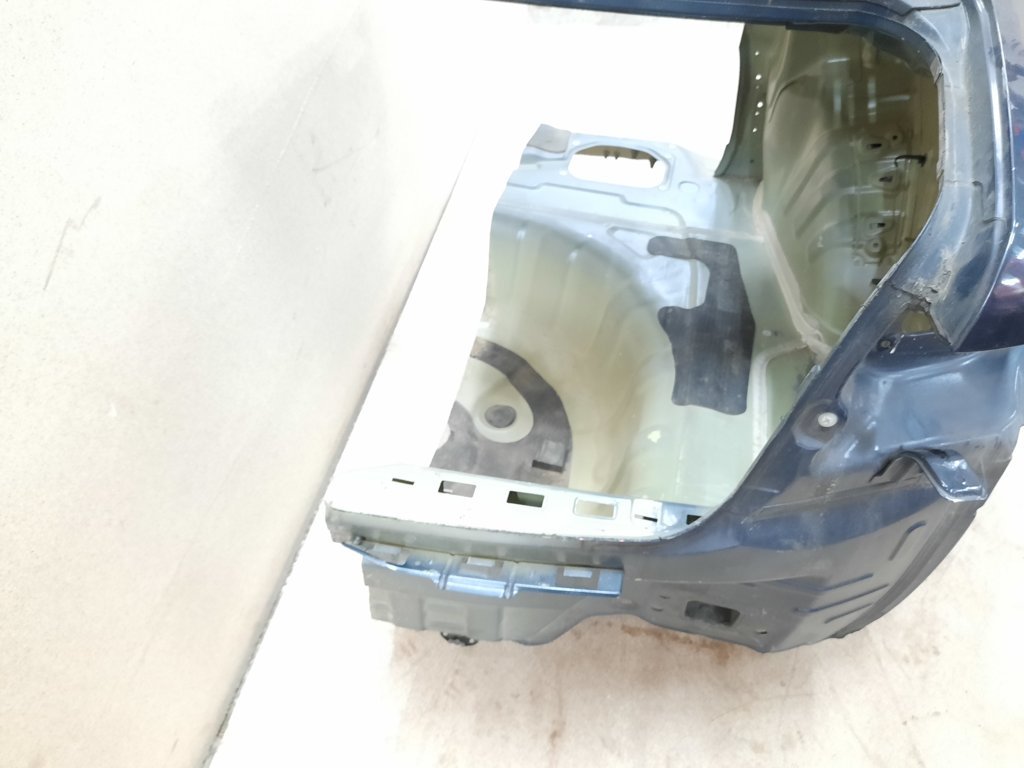 Cadenza Чверть ззаду права Kia CADENZA 2014-2016 702003RA51 Kia CADENZA 5