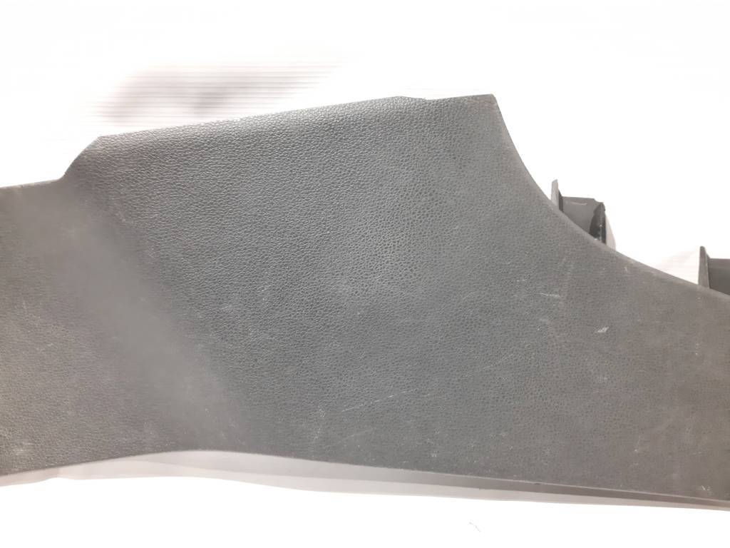 Passat s Обшивка центральної консолі ліва Volkswagen Passat S 2012-2020 561863045A82V Volkswagen Passat S 7