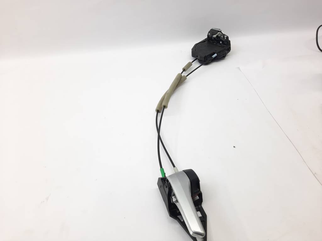 Camry Замок двері задньої лівої Toyota Camry 2007-2020 6906006100 Toyota Camry 5