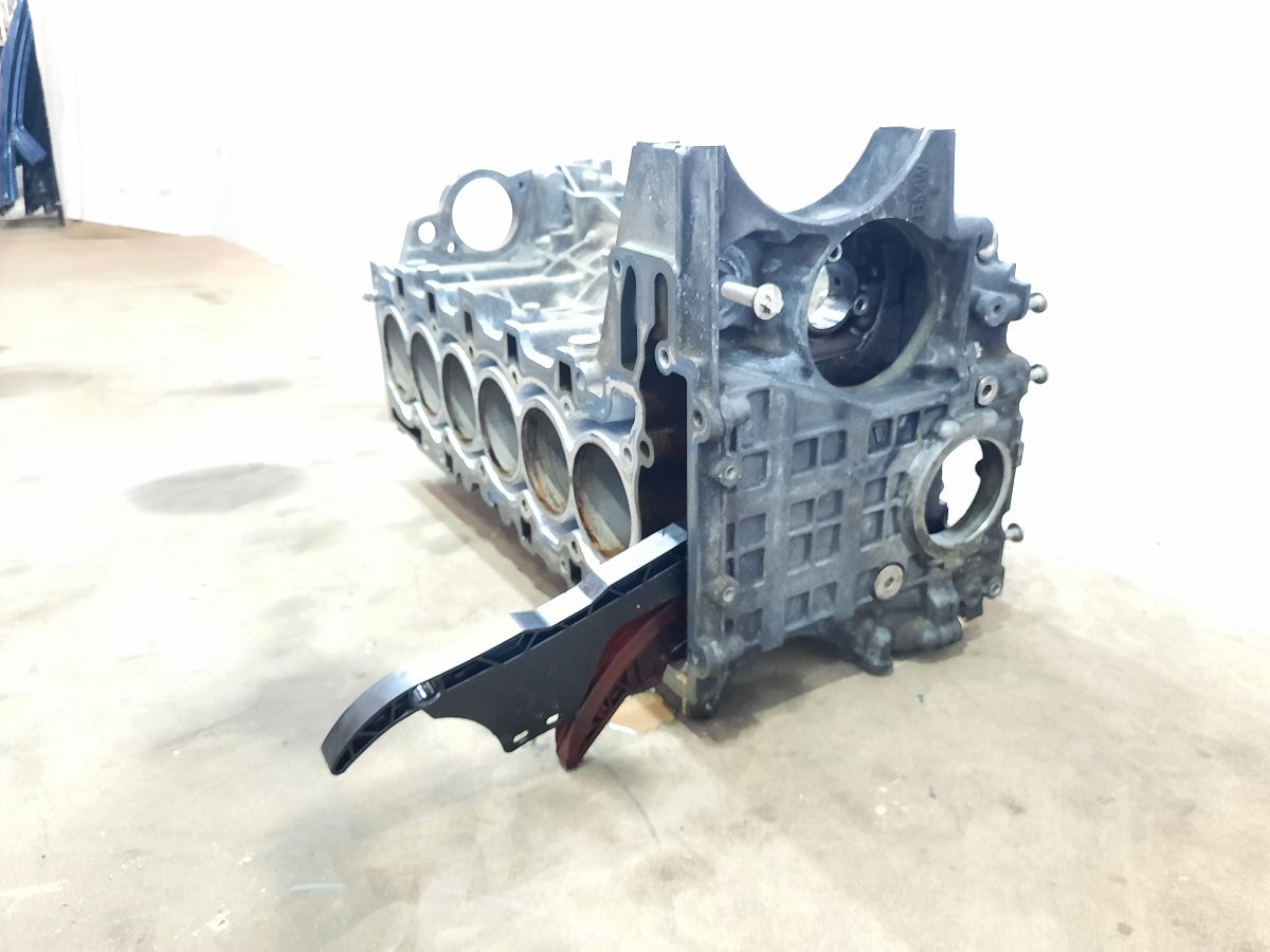 328i xdrive Блок циліндрів (дефект) BMW 328i xDrive 2007-2013 11110420714 BMW 328i xDrive 4