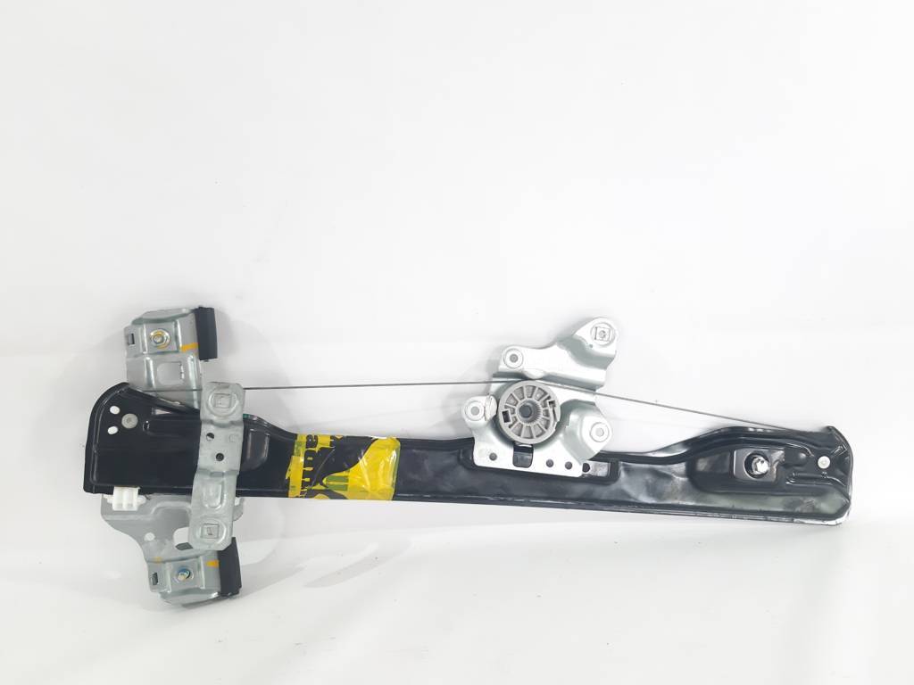 Trax. Стеклоподъёмник двери передней правой Chevrolet Trax 2015-2020 95298986 Chevrolet Trax