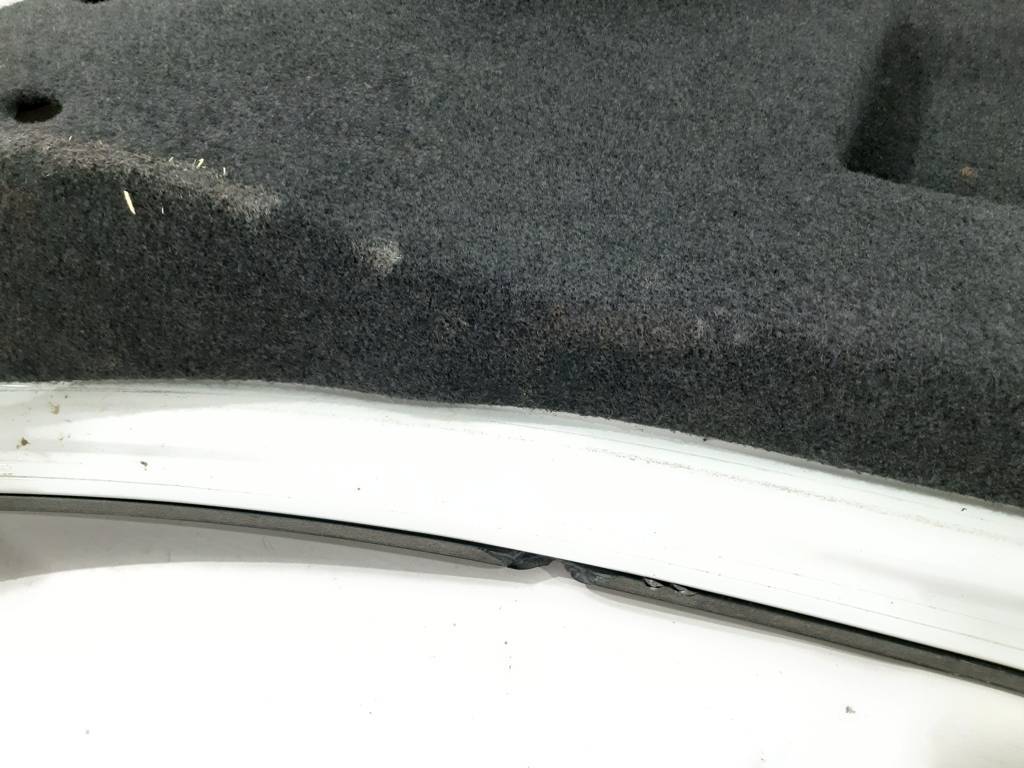 Passat cc Кришка багажника гола Volkswagen Passat CC 2009-2012 3C8827025C Volkswagen Passat CC 39