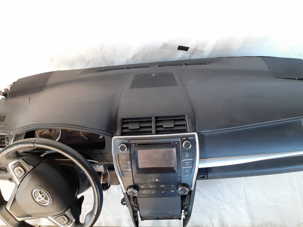 Camry Торпеда голая Toyota Camry 2015-2017 5530106210C0 Toyota Camry 4