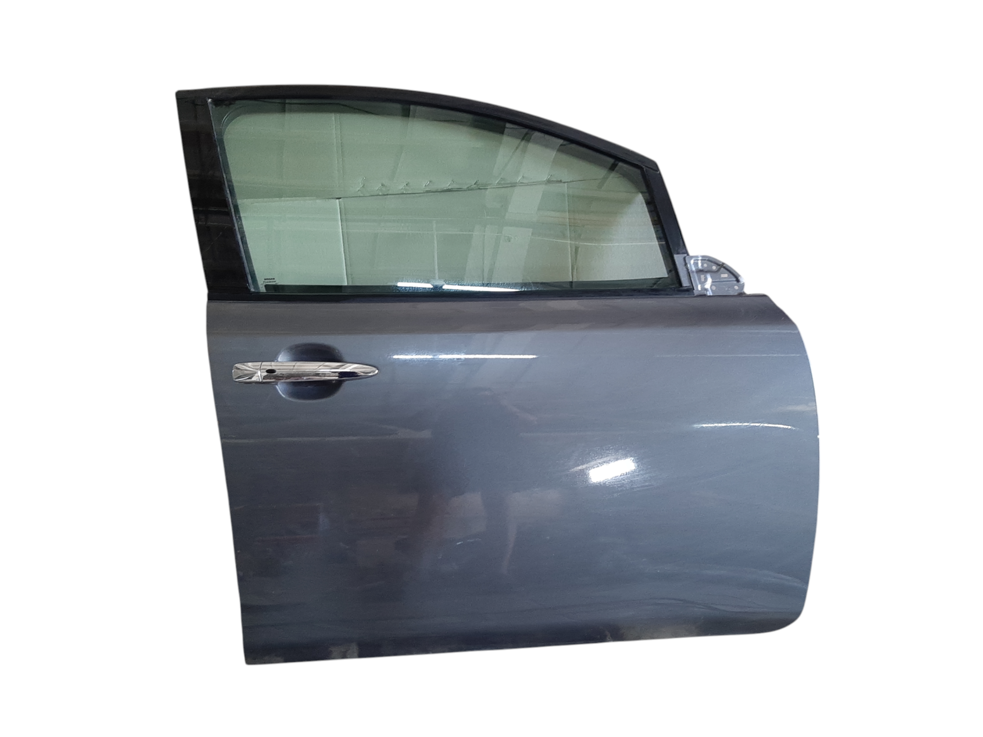 Leaf. Двері передні праві Nissan Leaf 2018-2025 801003NF1A Nissan Leaf