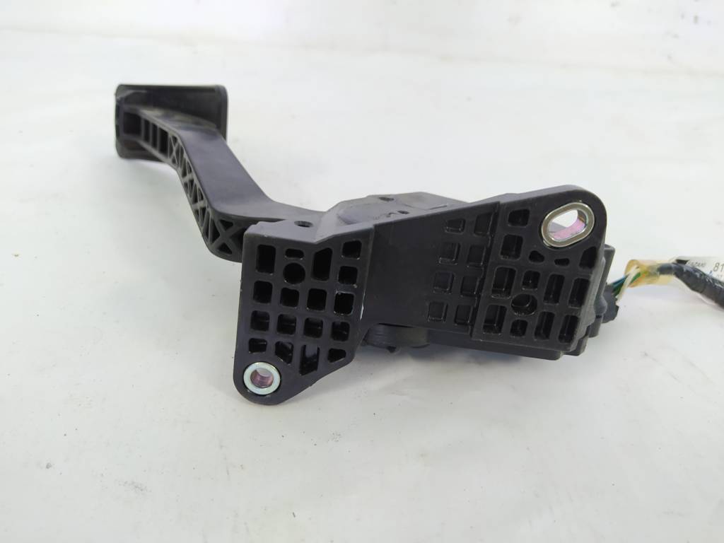 Forester Педаль газу Subaru Forester 2012-2018 36010FJ051 Subaru Forester 4