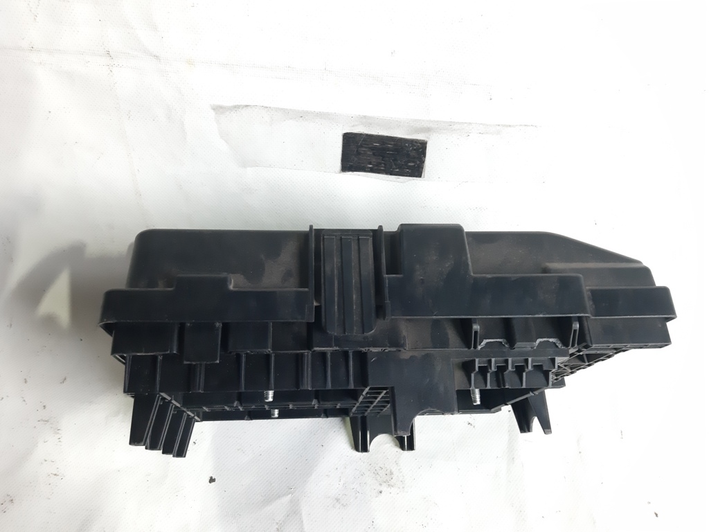 200 Розподільна коробка запобіжників Chrysler 200 2015-2017 68209780AC Chrysler 200 3 200 Розподільна коробка запобіжників Chrysler 200 2015-2017 68209780AC Chrysler 200 3