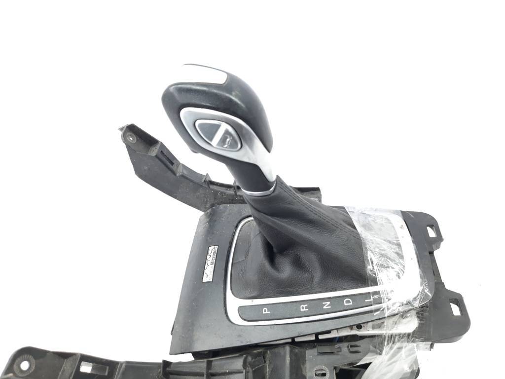 Focus Рычаг АКПП Ford Focus 2013-2016 DG9Z7210DC Ford Focus 4