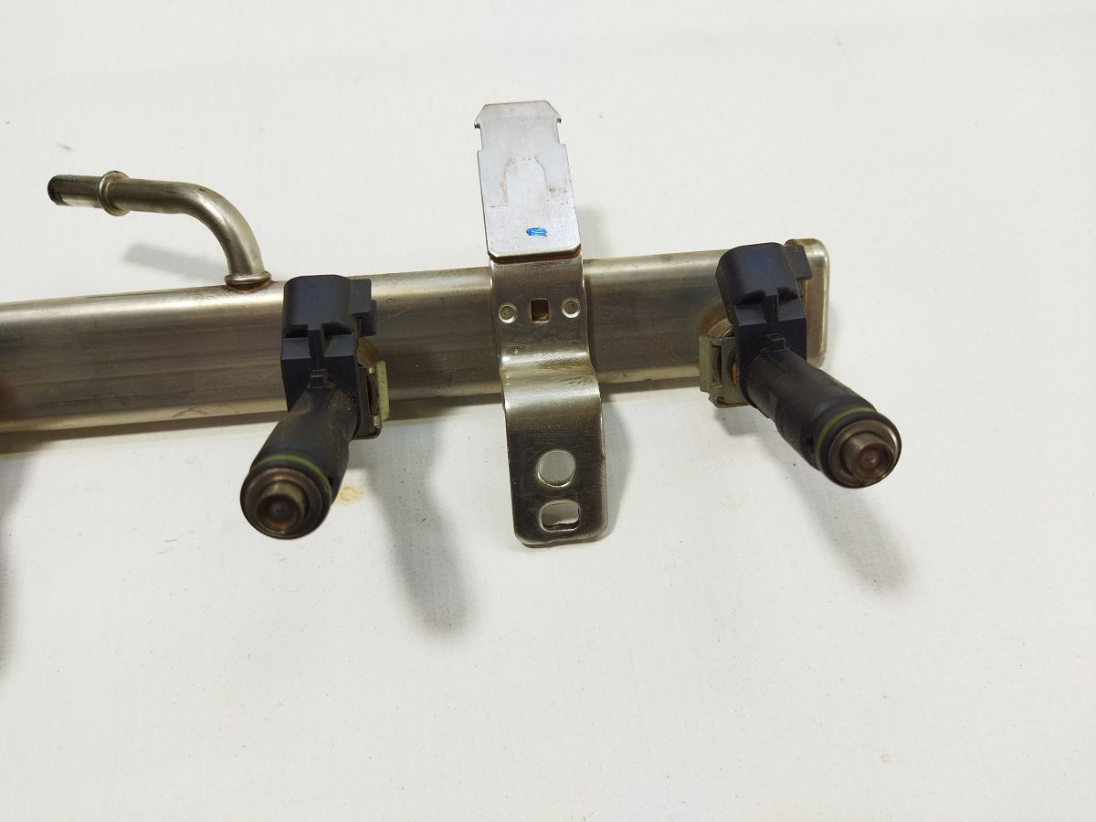 200 limited Топливная рейка с форсунками Chrysler 200 Limited 2015-2017 4593987AC Chrysler 200 Limited 5