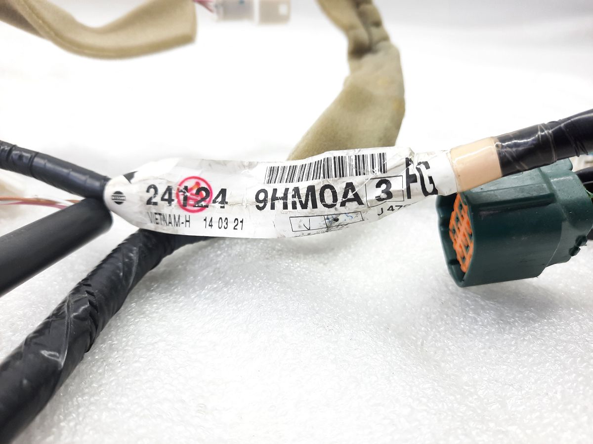 Altima Проводка двери передней правой Nissan Altima 2015 241243TA0A Nissan Altima 11