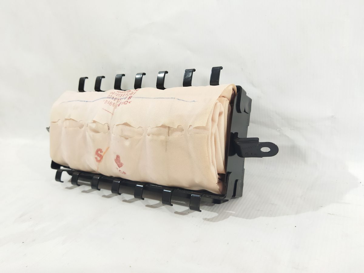 Altima Air Bag ніг правий Nissan Altima 2013-2018 985153TA8A Nissan Altima 3