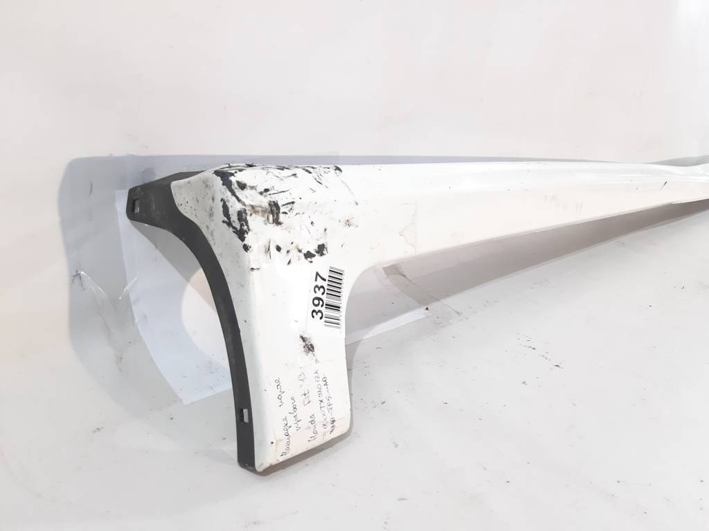 Fit Накладка порога передняя правая Honda FIT 2013-2014 71800TX9A01ZA Honda FIT 3
