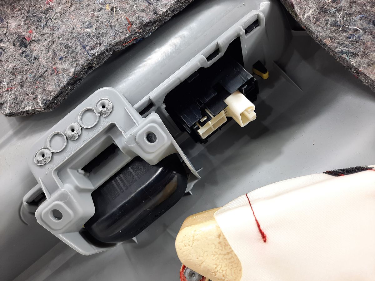 Prius Карта двери задней правой Toyota Prius 2012-2014 6763052M30B0 Toyota Prius 5