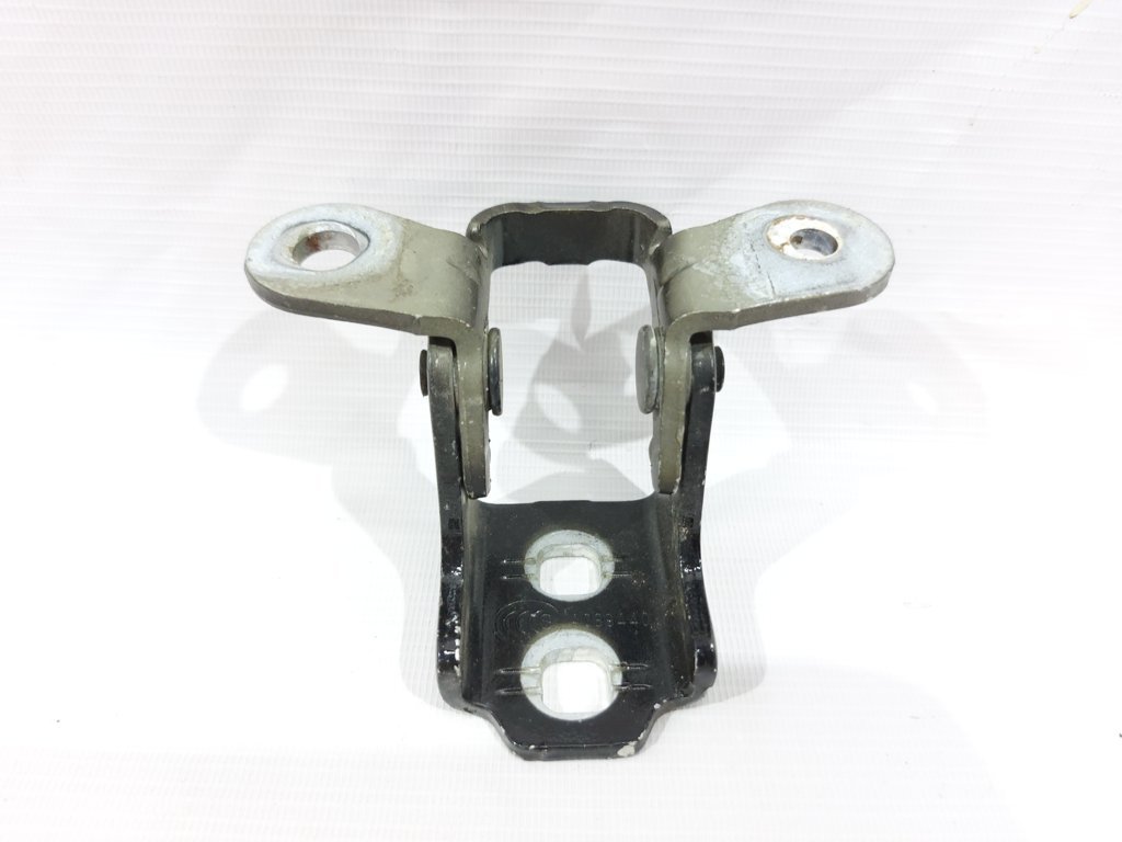 Journey Петля двери передней/задней правой верхняя Dodge Journey 2007-2020 5074256AB Dodge Journey 10