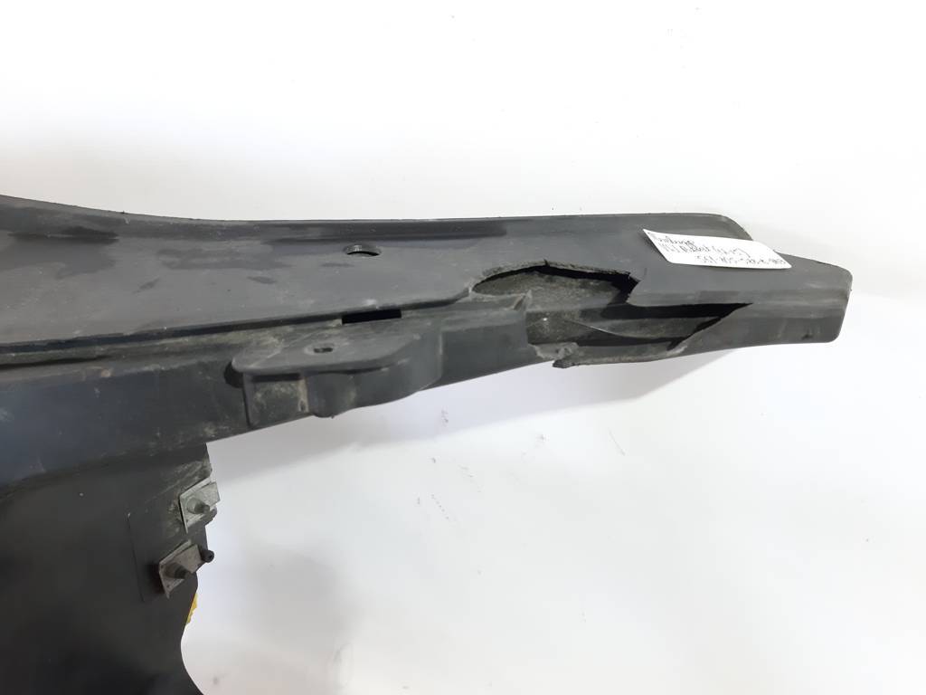 Товары с дефектами Панель передняя (телевизор) дефект Volkswagen Passat 2006-2010 3C0805588J Volkswagen Passat 5