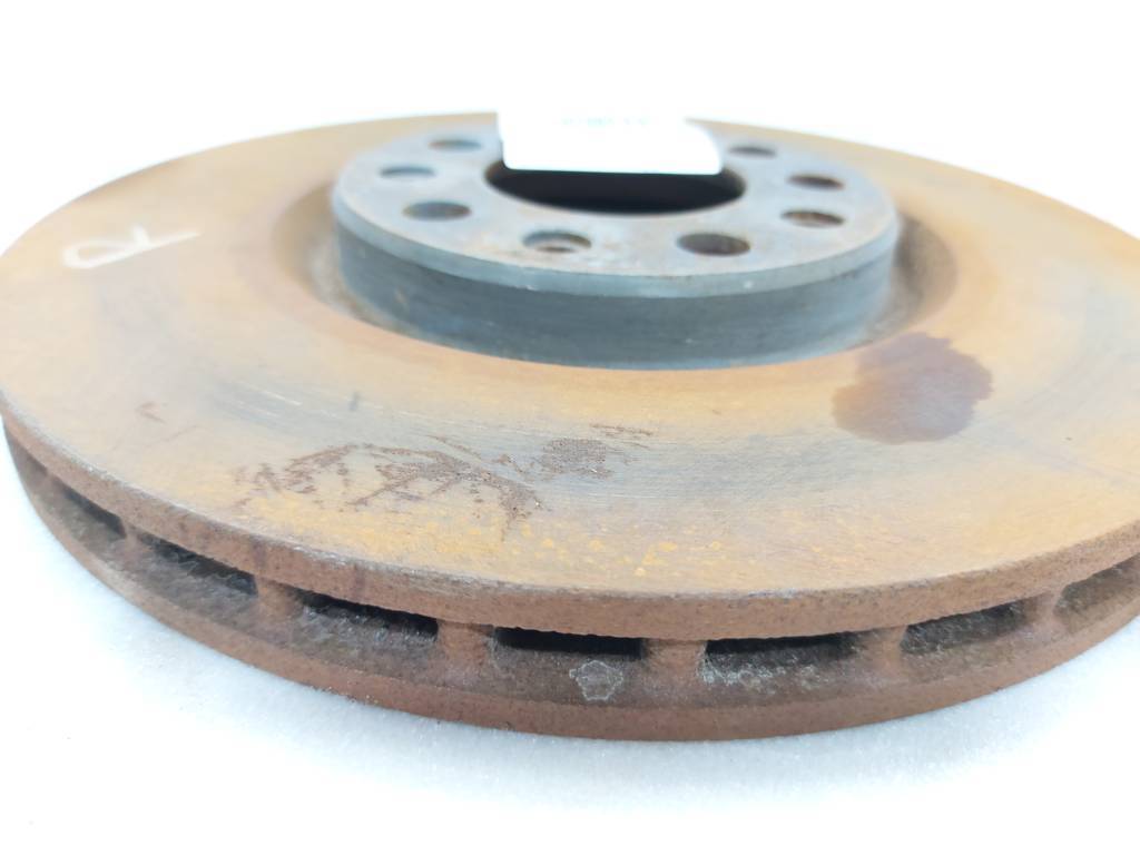 Dart Диск гальмівний передній лівий/правий Dodge Dart 2013-2019 68257206AA Dodge Dart 50