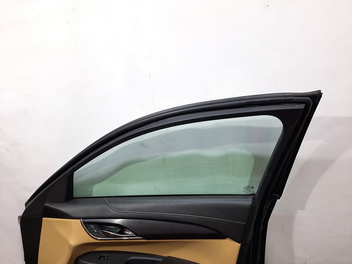 Ats Двері передні права в зборі Cadillac ATS 2013-2018 84200615 Cadillac ATS 6