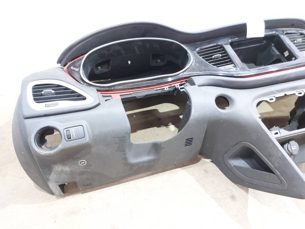 Dart Торпеда стрільнула Dodge Dart 2013-2019 1SV12DX9AH Dodge Dart 39