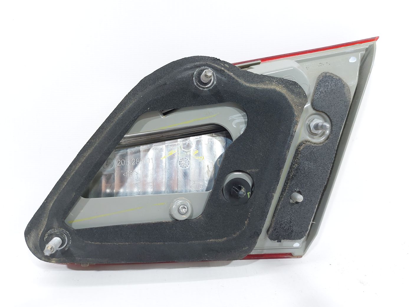 Sentra Ліхтар кришки багажника лівий Nissan Sentra 2016-2019 265553YU5A Nissan Sentra 6