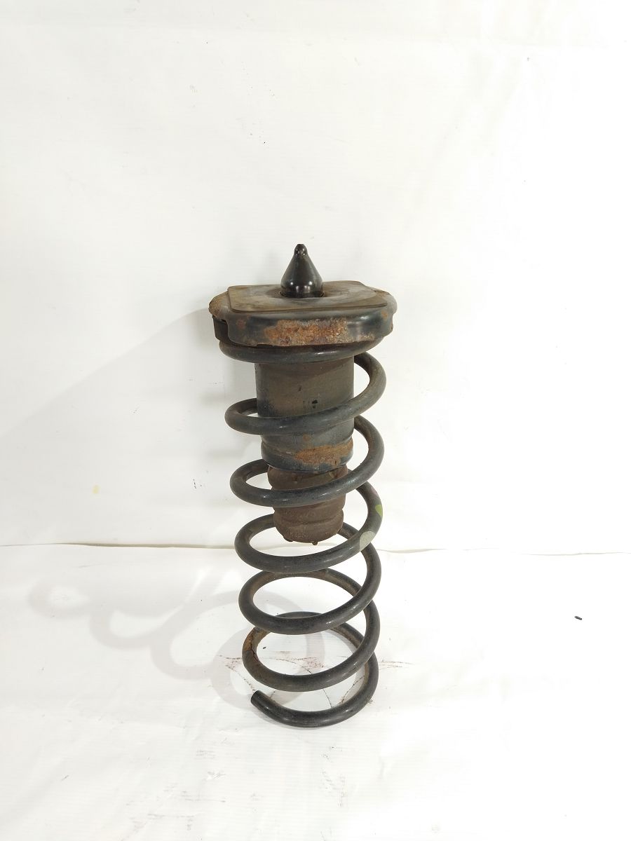 S60. Пружина задняя левая/правая Volvo S60 2011-2018 31262908 Volvo S60