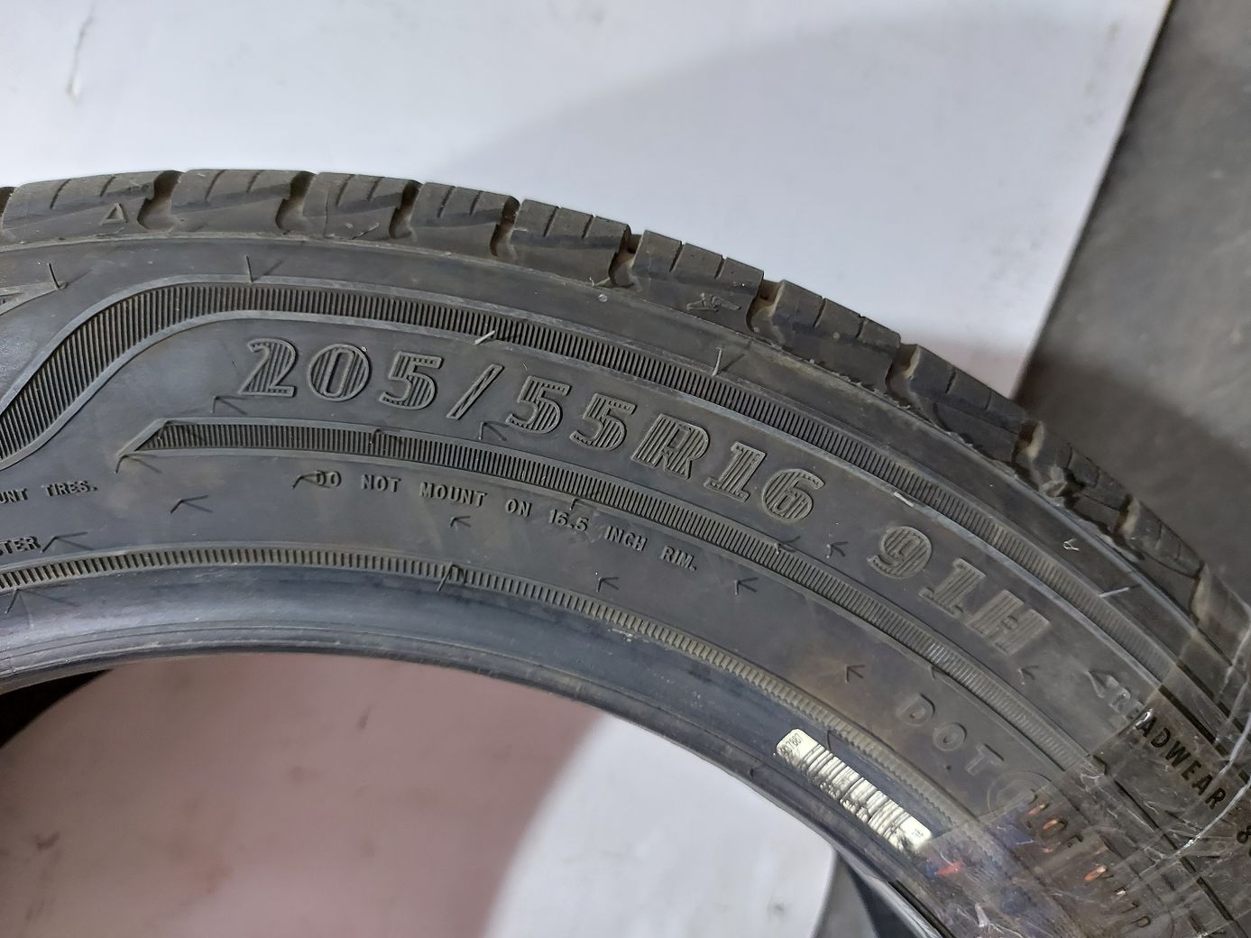 Всесезонные шины Резина GoodYear Assurence 205/55R16 7