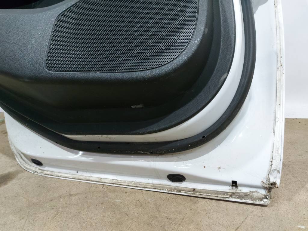 Regal Двері задні ліві Buick Regal 2011-2017 13469926 Buick Regal 13