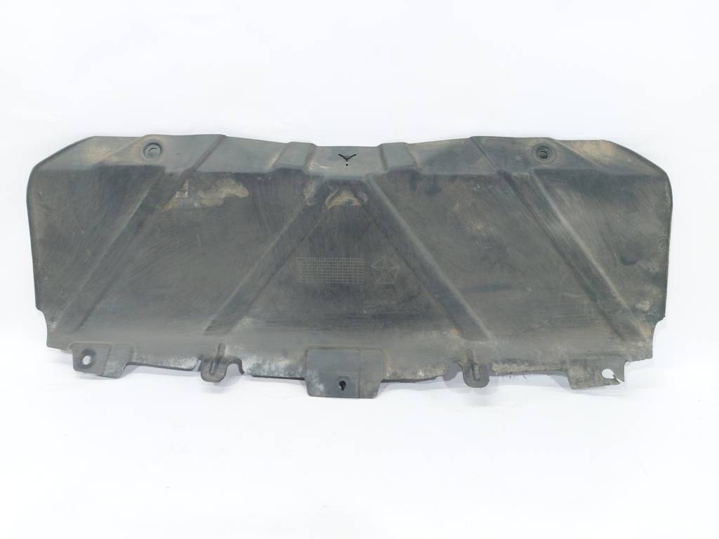 Dart. Захист заднього бампера центр Dodge Dart 2013-2019 68217070AA Dodge Dart