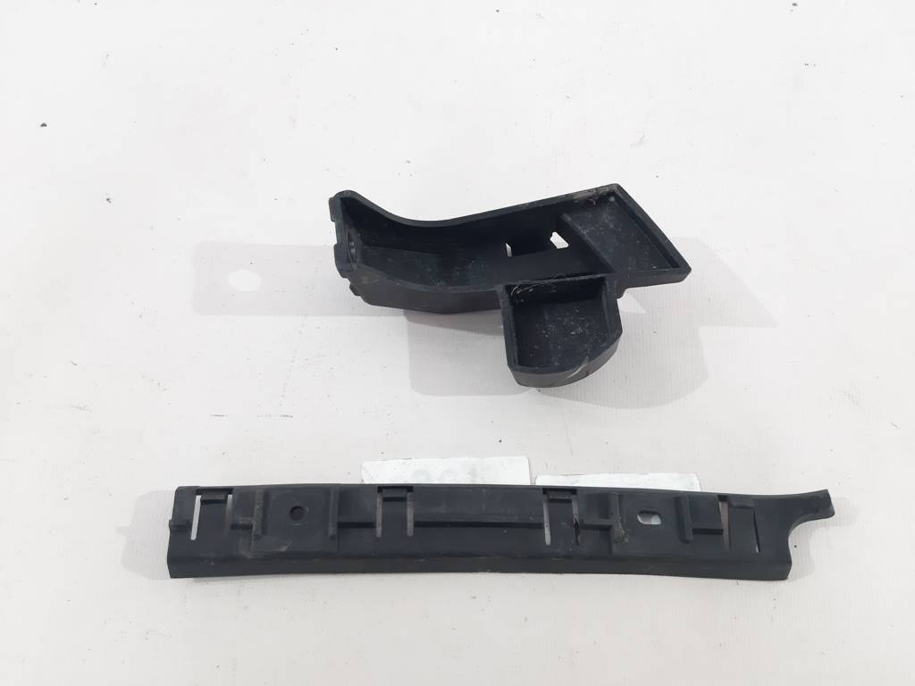 Terrain. Крепление бампера заднего правое GMC Terrain 2010-2017 22822652 GMC Terrain