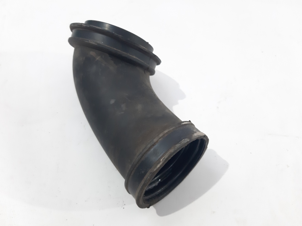R 1200 r Патрубок повітряного фільтра правий BMW R1200 R 2011-2014 13717677662 BMW R1200 R 2