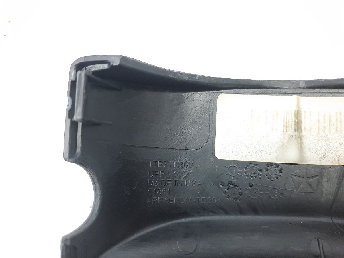 Dart Накладка рулевой колонки верхняя Dodge Dart 2013-2019 1TB71DX9AC Dodge Dart 7