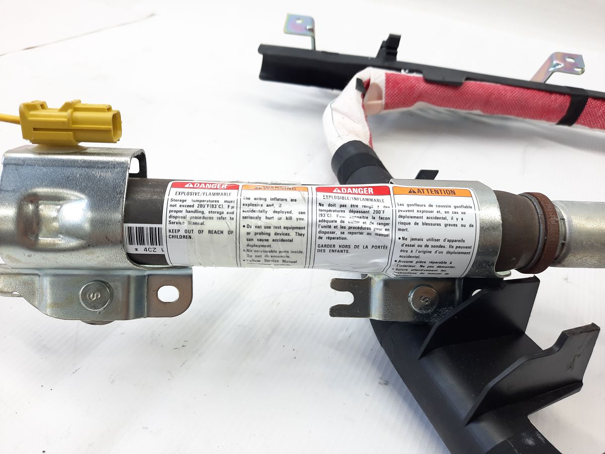 Insight Шторка air bag правая Honda Insight 2010 78870TM8A80 Honda Insight 4