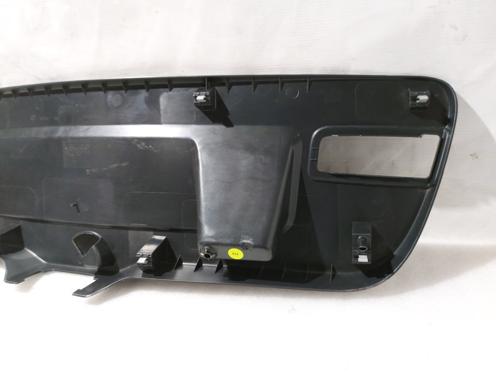Jetta Обшивка кришки багажника Volkswagen Jetta 2011-2018 5C68676059B9 Volkswagen Jetta 13