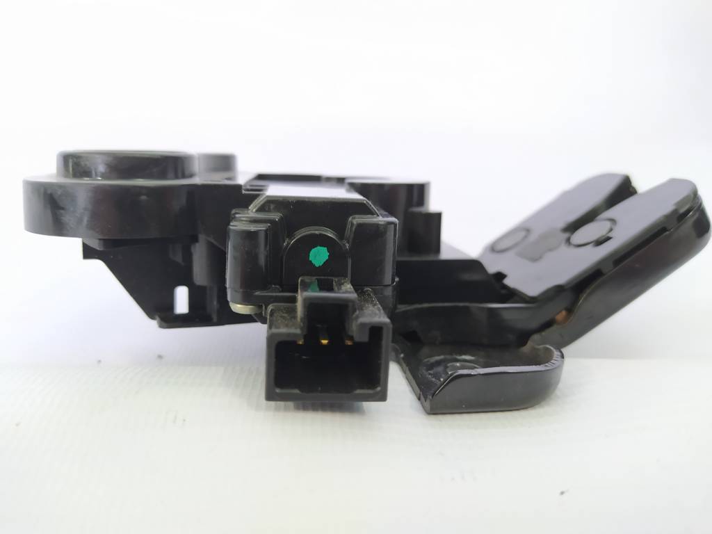 200 Замок кришки багажника Chrysler 200 2015-2017 68193094AC Chrysler 200 5