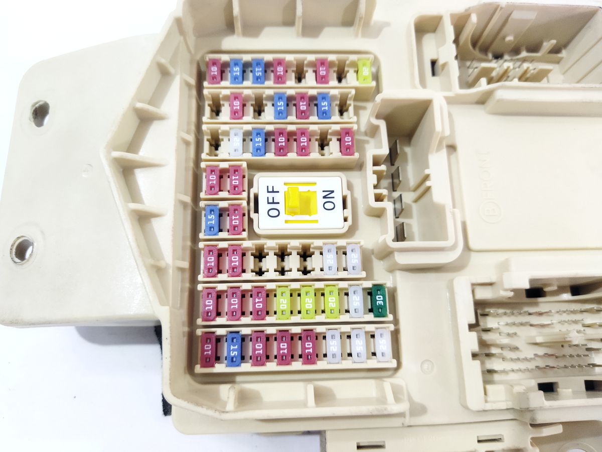 Optima Блок запобіжників торпеди Kia Optima 2016-2020 91950D4170 Kia Optima 2 Optima Блок запобіжників торпеди Kia Optima 2016-2020 91950D4170 Kia Optima 2