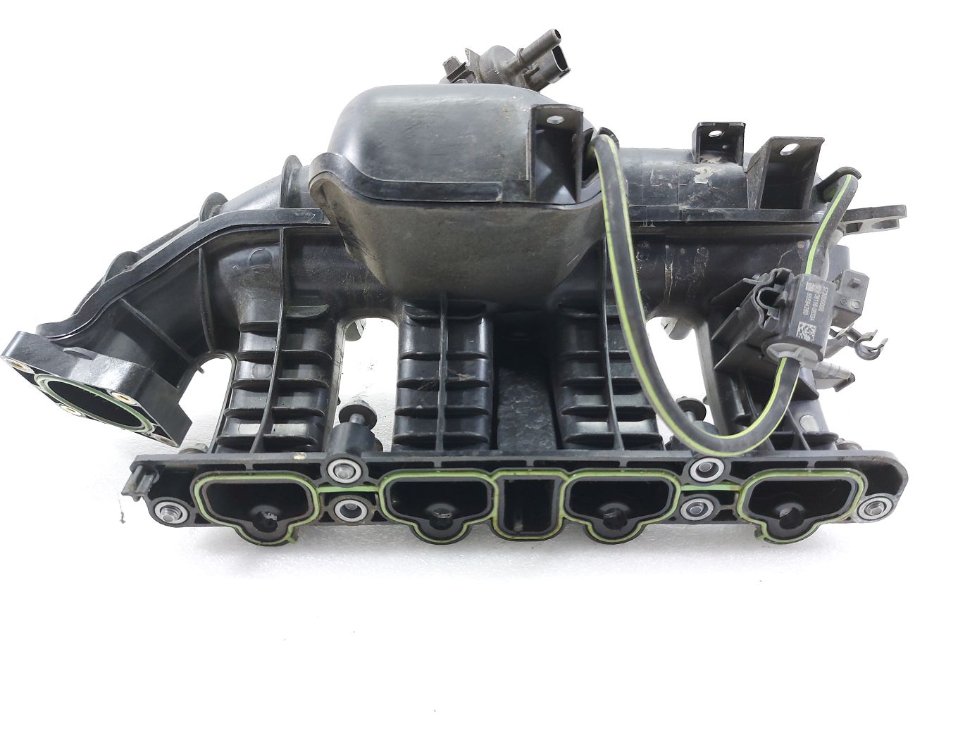 Trax Впускной коллектор (сломан клапан) Chevrolet Trax 2015-2020 25200449 Chevrolet Trax 3 Trax Впускной коллектор (сломан клапан) Chevrolet Trax 2015-2020 25200449 Chevrolet Trax 3