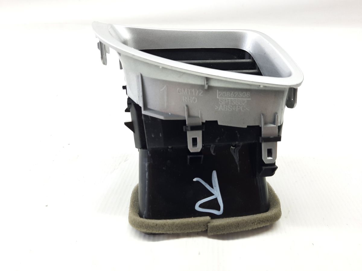 Equinox. Решетка воздуховода торпеды правая Chevrolet Equinox 2010-2015 20862308 Chevrolet Equinox