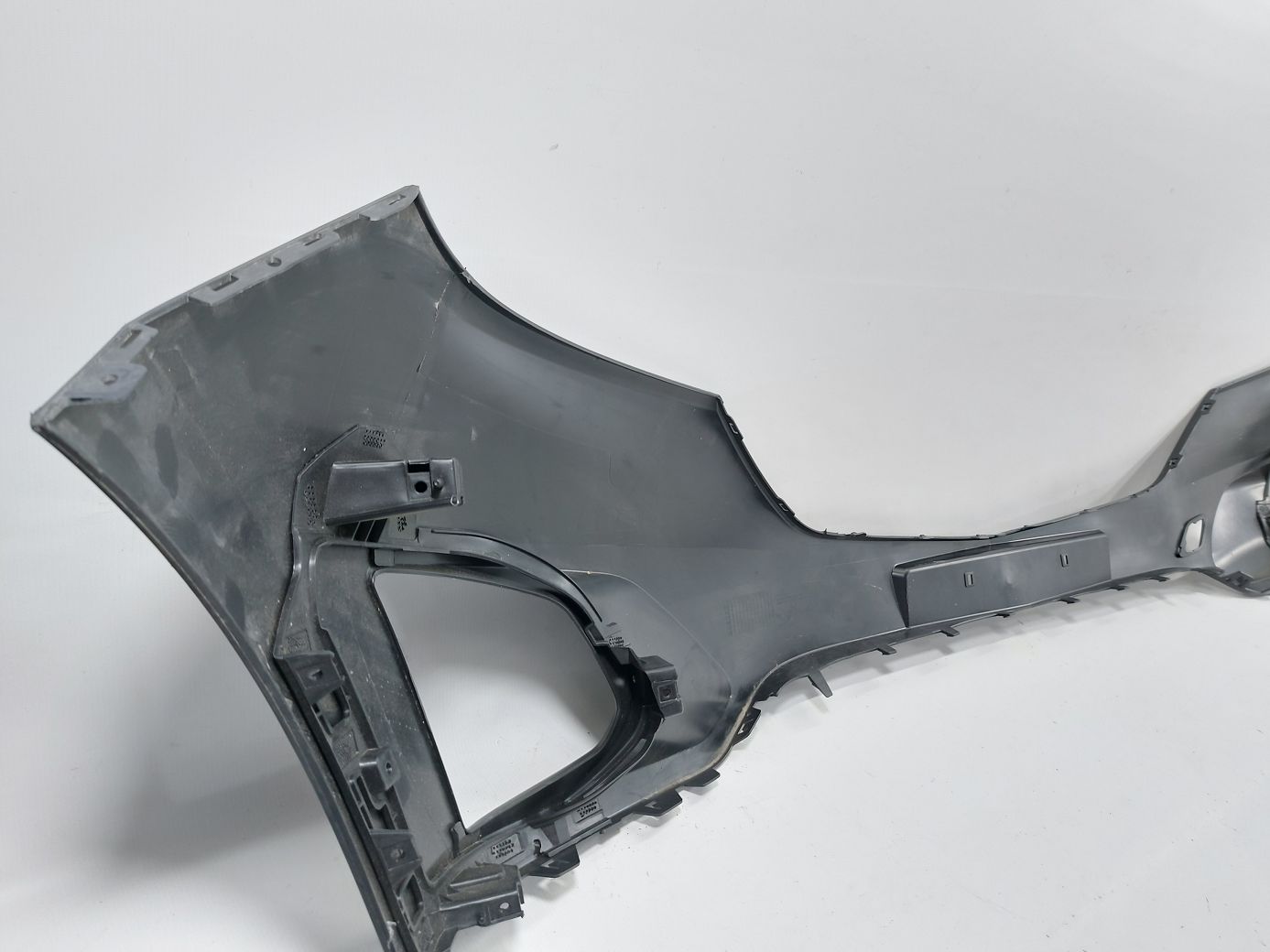 Передні бампери Передній бампер верхній (дефект) Chevrolet Equinox 2017-2021 84385251 Chevrolet Equinox 8