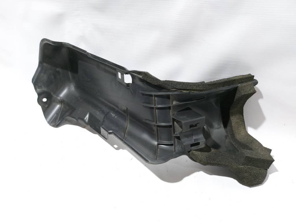 Prius c. Захист заливної горловини Toyota Prius C 2012-2019 7727752110 Toyota Prius C