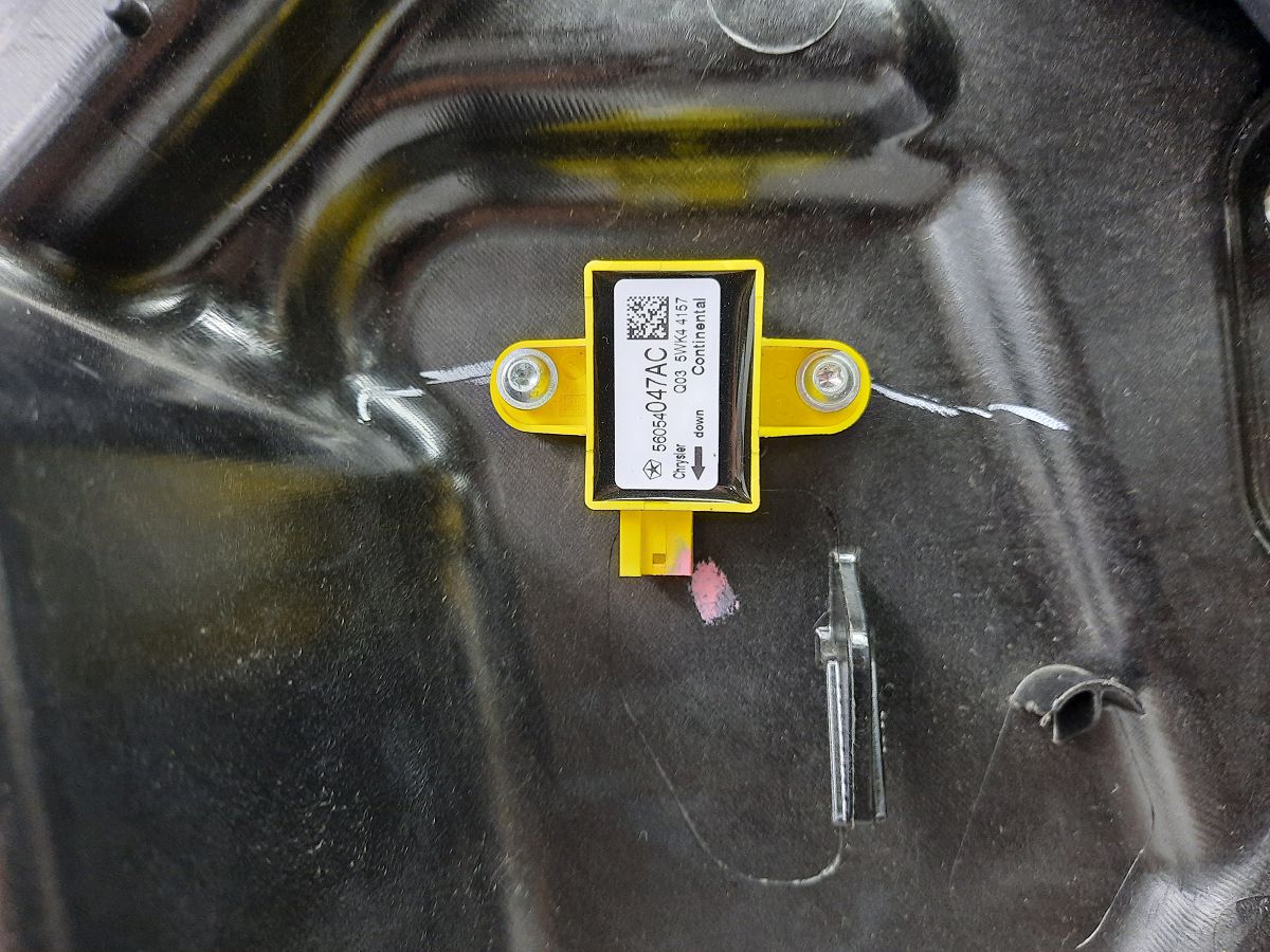 Journey Стеклоподъемник двери передней правой Dodge Journey 2009-2020 68043734AA Dodge Journey 11