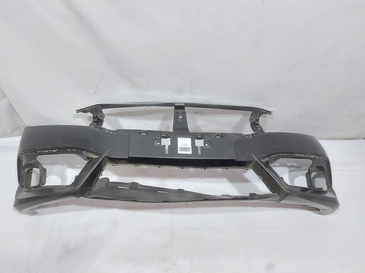 Передні бампери. Передній бампер Honda Civic 2016-2018 04711TBAA00ZZ Honda Civic