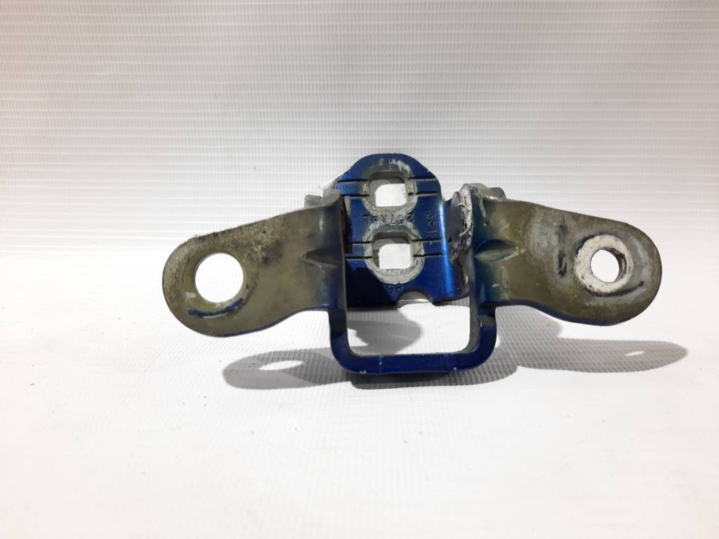 Avenger. Петля дверей передньої/задньої ліва верхня Dodge Avenger 2007-2020 5074257AB Dodge Avenger Avenger. Петля дверей передньої/задньої ліва верхня Dodge Avenger 2007-2020 5074257AB Dodge Avenger