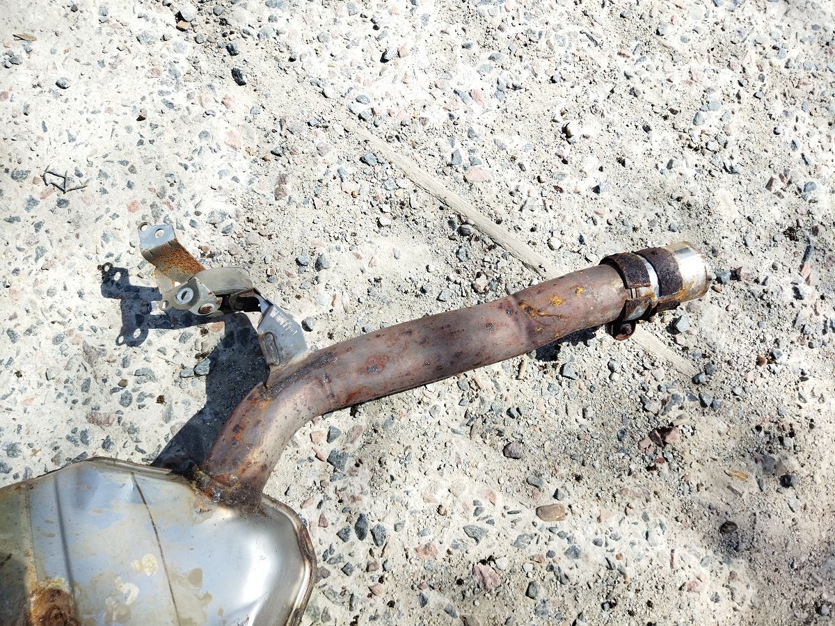 A4 Вихлопна труба (задня частина) Audi A4 2013-2016 8K0253409BE Audi A4 9