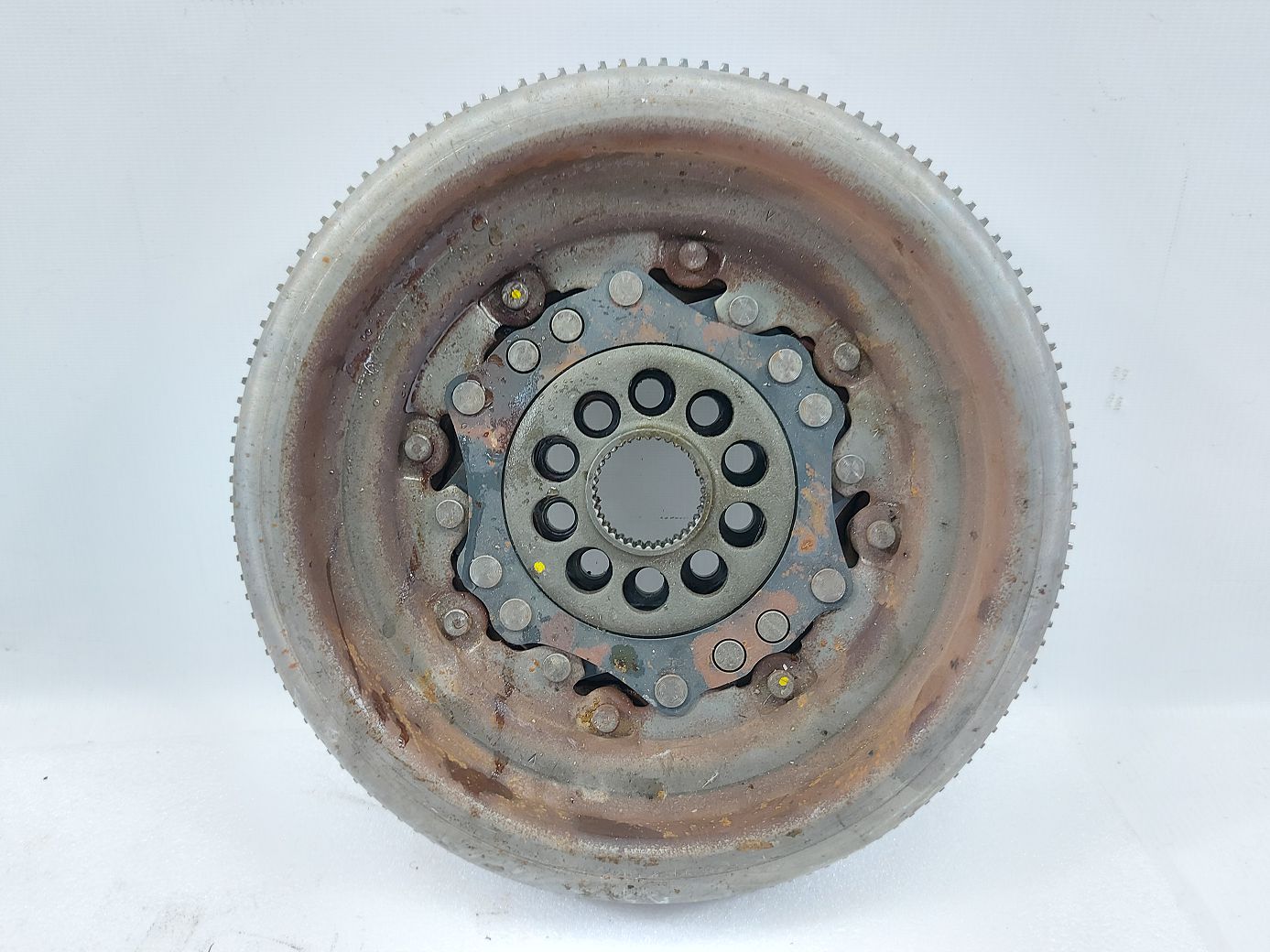 Passat Маховик Volkswagen Passat 2012-2018 022105266AK Volkswagen Passat 2 Passat Маховик Volkswagen Passat 2012-2018 022105266AK Volkswagen Passat 2