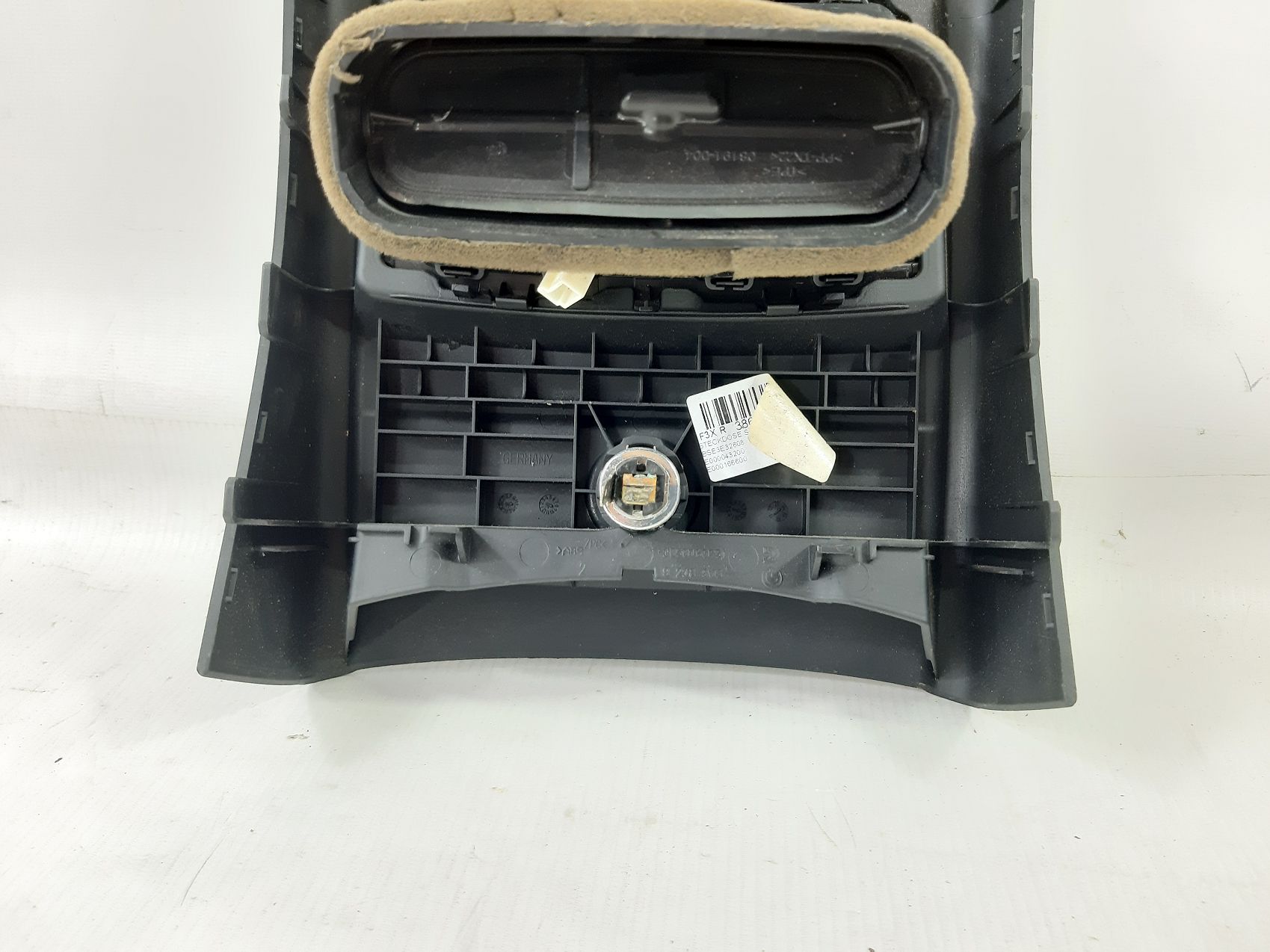 328i xdrive Накладка центральної консолі задня з решіткою для повітропроводу BMW 328i xDrive 2012-2016 51169235494 BMW 328i xDrive 6