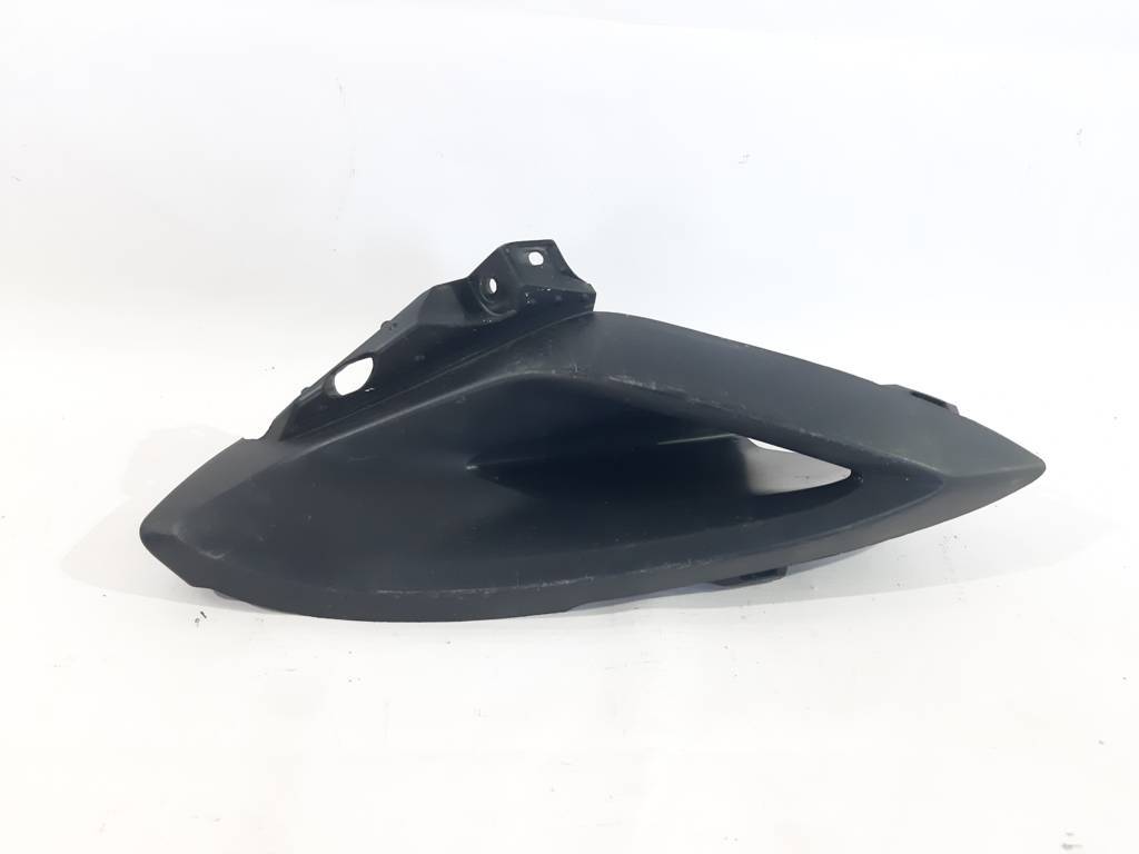 F26. Решітка повітрозабірника права YAMAHA F26 2009-2012 36P2837R YAMAHA F26