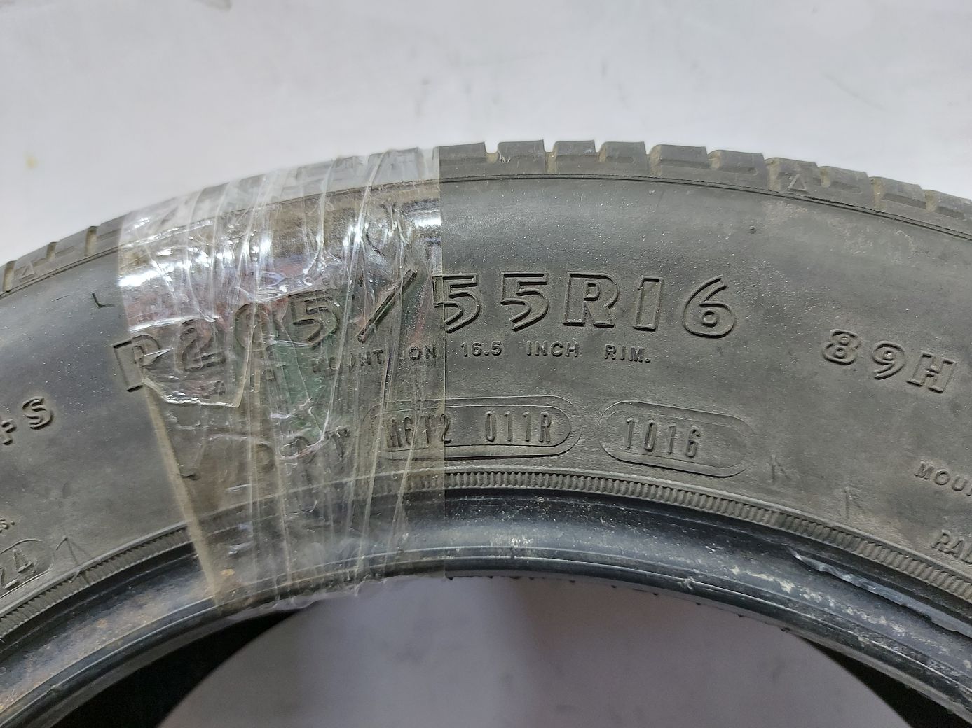 Всесезонные шины Резина Goodyear Eagle (5.5mm) 205/55R16  Лето 7